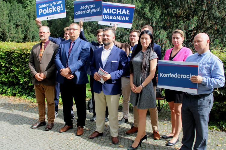 Konfederacja ogłosiła w poniedziałek pełne listy kandydatów do Sejmu.
