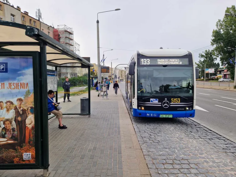 W środę rano utrudnienia mogli odczuć pasażerowie korzystający z komunikacji miejskiej w całej Gdyni.