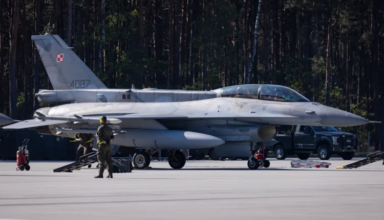 F-16 podczas odtwarzania zdolności bojowej na DOL Wielbark