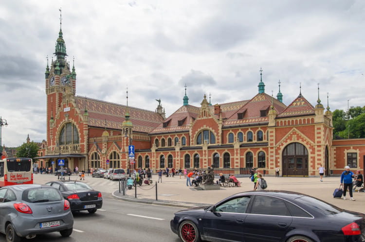 Dworzec Gdańsk Główny wygrał w głosowaniu publiczności. Oddano na niego 1,1 tys. głosów. 
