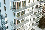 Mieszkania w Port Deco zostały zaprojektowane z myślą o uzyskaniu jak największej funkcjonalności przestrzeni, światła dziennego, a wysoki standard wykończenia części wspólnych gwarantuje jakość na lata.