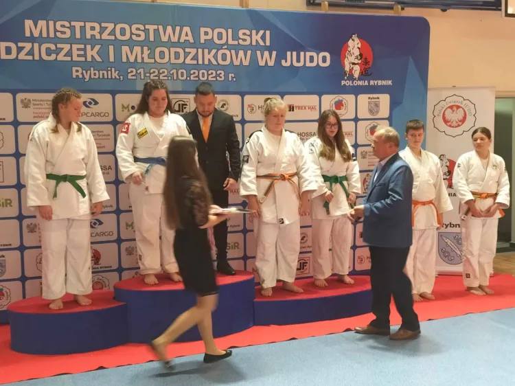 Martyna Sobisz na trzecim miejscu podium w zawodach Baltic Cup.