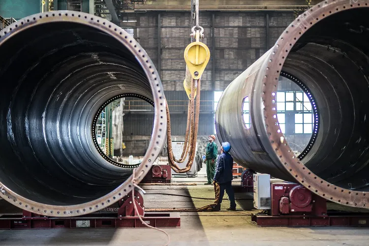 Przedmiotem działalności projektu "Baltic" jest produkcja konstrukcji stalowych dla energetyki wiatrowej (offshore i onshore) oraz przemysłu okrętowego. 
