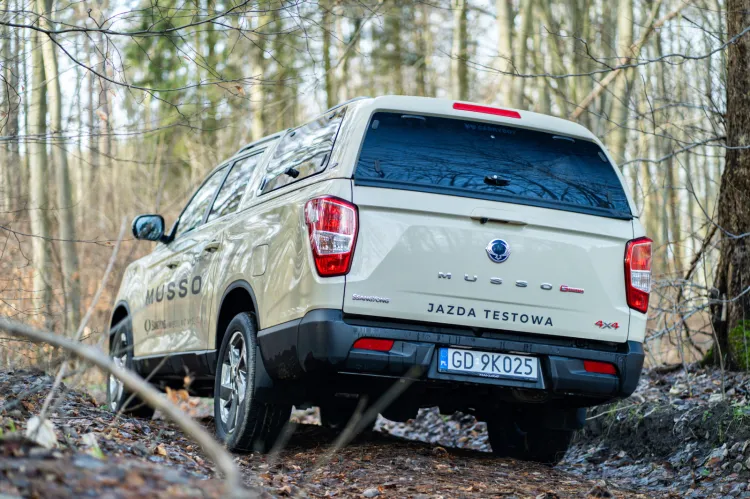 Odświeżony pickup SsangYong Musso Grand. 