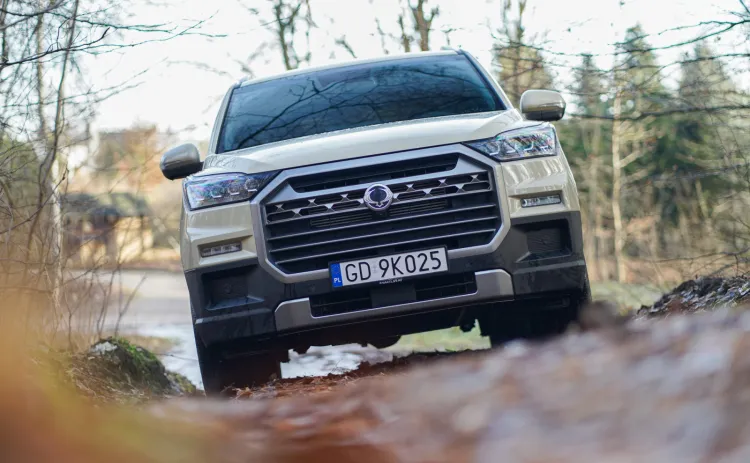 Odświeżony pickup SsangYong Musso Grand. 