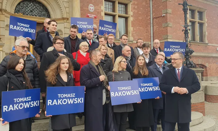 Kandydatów PiS do Rady Miasta Gdańska przedstawiał Tomasz Rakowski, kandydat PiS na prezydenta Gdańska.