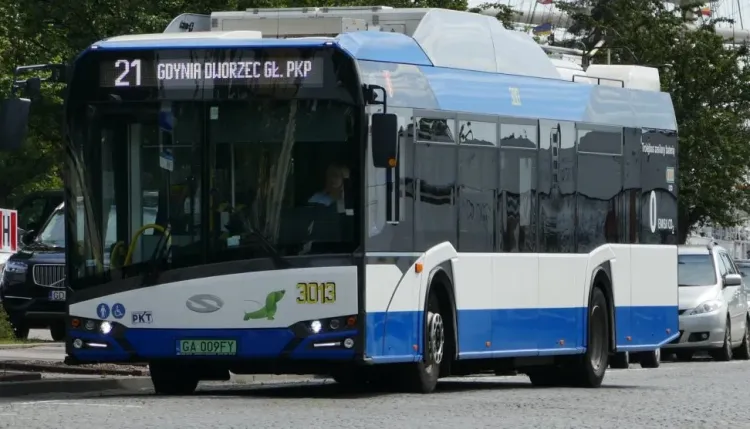 Na trasę wrócił trolejbus linii 21, ale połączenie Gdyni z Sopotem, zwłaszcza w weekendy, to jedna z newralgicznych kwestii.