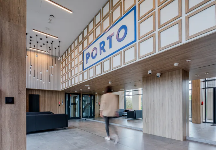 PORTO - blisko morza i trójmiejskiej aglomeracji.