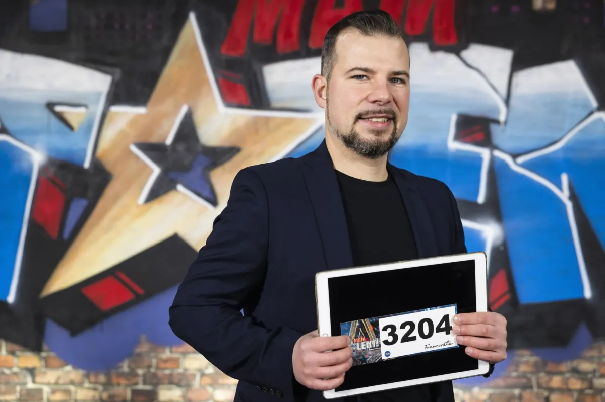 A Trzeci Co Był Głupi Poszedł Do łączności