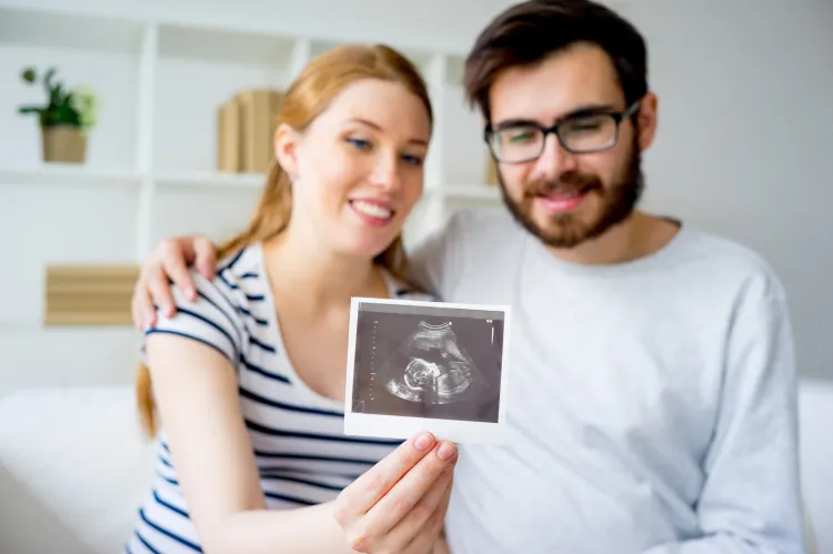 "Diagnostyka niepłodności jest zalecana, jeżeli para nie uzyska ciąży po 12 miesiącach regularnego współżycia".