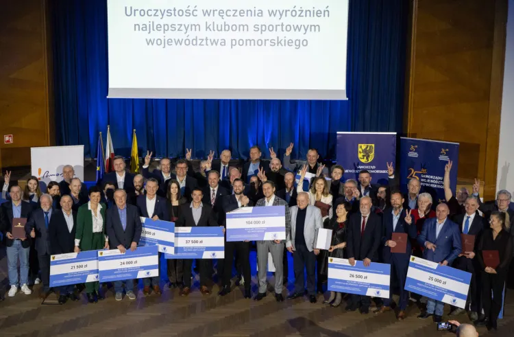 37 klubów zostało wyróżnionych w pierwszej edycji projektu Pomorski Klub Sportowy. Pula nagród wyniosła 600 tysięcy złotych.