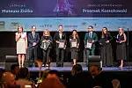Podczas balu podziękowano sponsorom, wręczając pamiątkowe dyplomy.