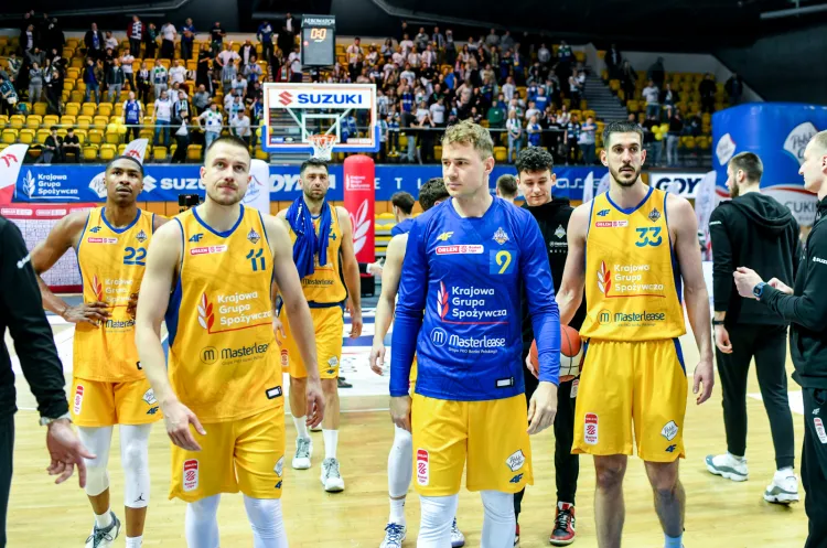 Krajowa Grupa Spożywcza Arka Gdynia zakończyła sezon porażką w Słupsku.