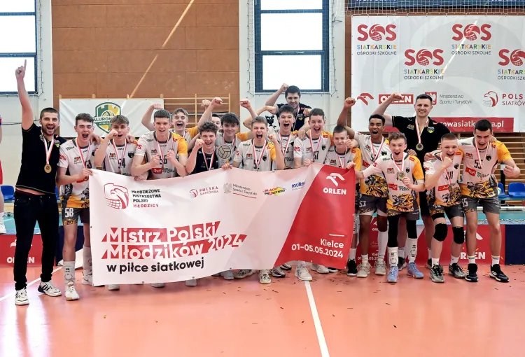 Trefl Gdańsk obronił mistrzostwo Polski młodzików.