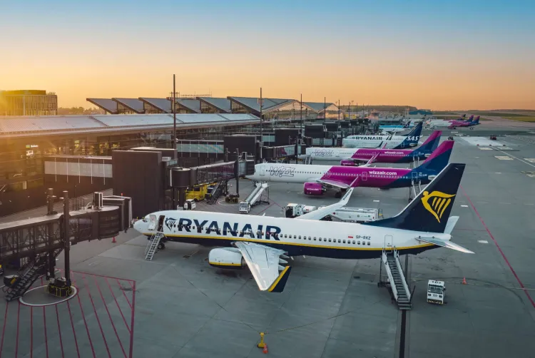 Wizz Air i Ryanair to od lat dwaj najwięksi przewoźnicy na lotnisku w Gdańsku.