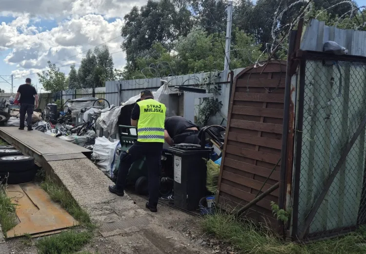 Kontrola na oruńskim złomowcu wykazała liczne nieprawidłowości.