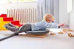 Placówki Zdrowego Smyka nie tylko pomagają dzieciom rozwijać swoje talenty, ale także wspierają rodziny w budowaniu harmonijnego życia, w którym każdy smyk ma szansę na szczęśliwe i pełne możliwości dzieciństwo.