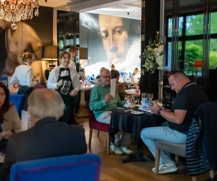 Specjalna kolacja z okazji zdobycia Sopockich Pereł w restauracji L'Entre Villes w Sopocie. 
