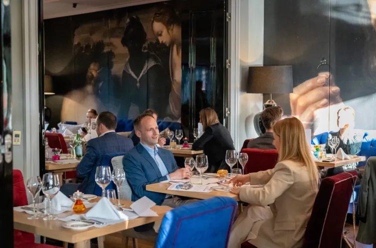 Specjalna kolacja z okazji zdobycia Sopockich Pereł w restauracji L'Entre Villes w Sopocie. 