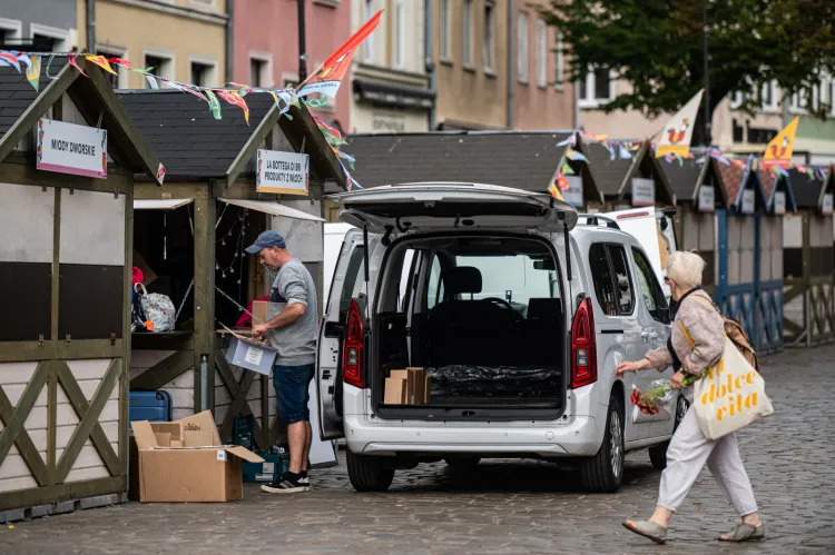 Trwa sprzątanie po Jarmarku św. Dominika 