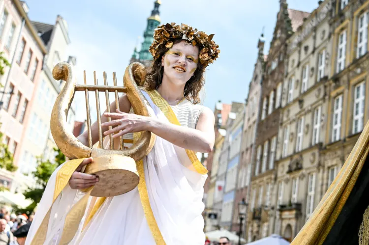 W niedzielę przez centrum Gdańska przejdzie bursztynowa parada w ramach Gdańsk Jewellery Week 2025.