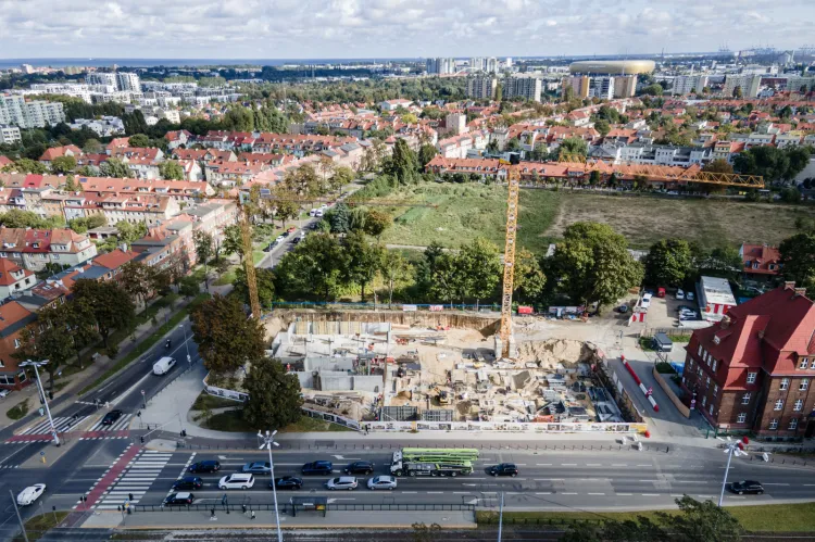 Najnowsze zdjęcia z placu budowy basenu we Wrzeszczu.