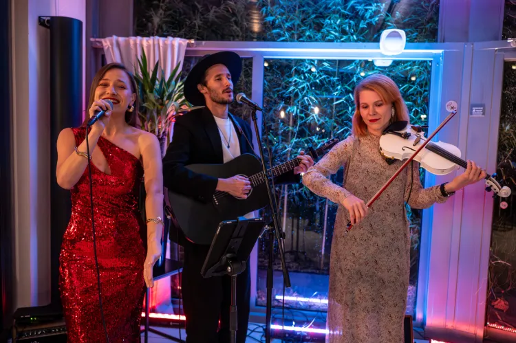 California Duet umilił wieczór muzyką na żywo. 