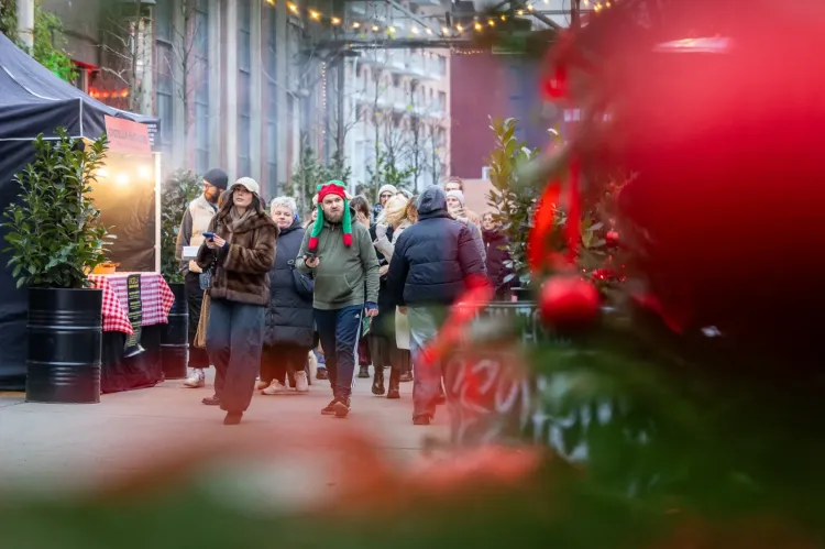 Koniec roku to nie wyścig, ale dobra okazja, żeby odetchnąć i złapać kierunek. Nawet jeśli z tej listy zrobisz tylko dwie rzeczy - będziesz o dwa kroki bliżej spokojniejszego wejścia w nowy rok.