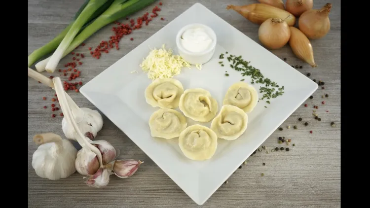Aby pierogi były naprawdę perfekcyjne, nie wystarczą same chęci. Oprócz doświadczenia i odpowiednich narzędzi kuchennych niezbędna jest także wiedza.