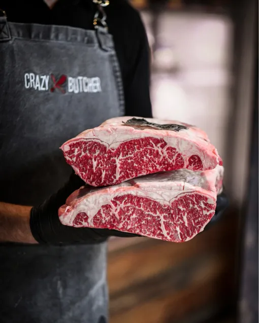 W Crazy Butcher w Gdańsku działa nie tylko sklep mięsny, ale również bistro. Na miejscu dostaniemy nie tylko wyselekcjonowaną wołowinę, ale także świeże wędliny oraz mięso wieprzowe i jagnięcinę.