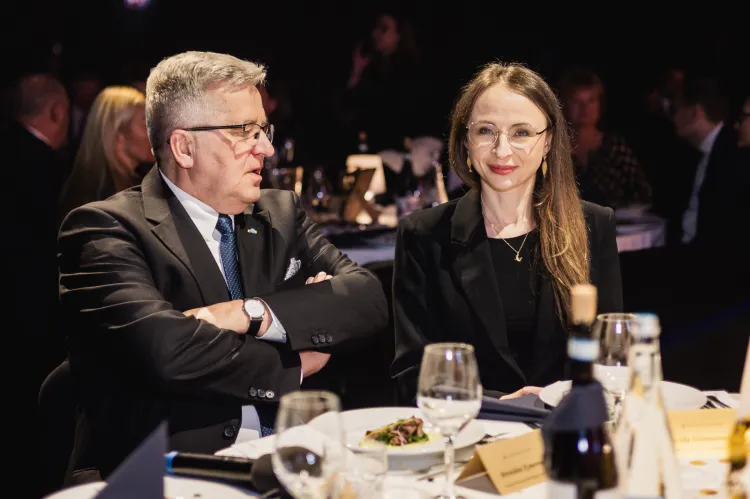 Bronisław Komorowski i Agnieszka Dziemianowicz-Bąk. Gala Pracodawców Pomorza w AMBEREXPO 