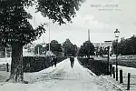 Archiwalne fotografie Festynowej Łąki, odnalezione podczas kwerendy źródłowej prowadzonej na potrzeby projektu remontu elewacji.
