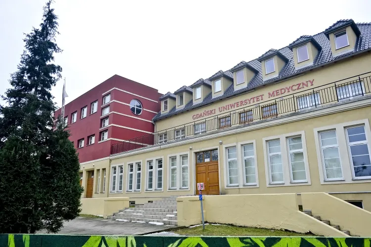 Ilu kandydatów ubiegało się o jedno miejsce kierunku lekarskiego w Gdańsku?