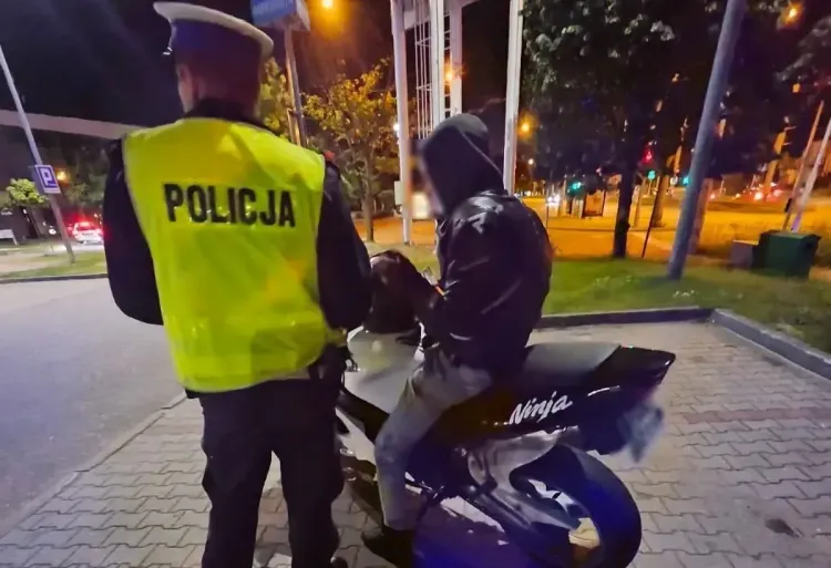 Policja co jakiś czas w całym Trójmieście prowadzi działania mające na celu "wyłapanie" hałasujących motocyklistów i właścicieli tuningowanych aut. Czy są one jednak skuteczne? Na dłuższą metę raczej nie.
