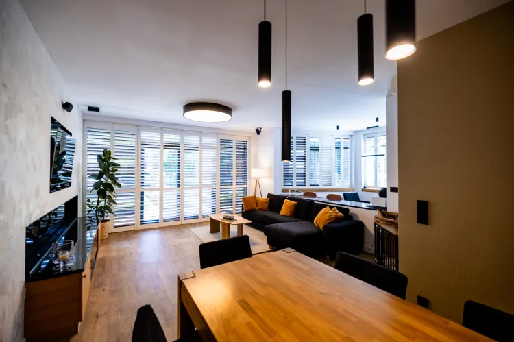 Zaprezentowano trzypoziomowy apartament o powierzchni 263,47 m kw.