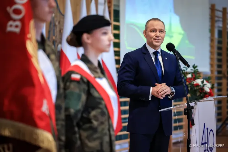 Karol Nawrocki prezydent RP wziął udział w uroczystości 80-lecia IV Liceum Ogólnokształcącego w Gdańsku.