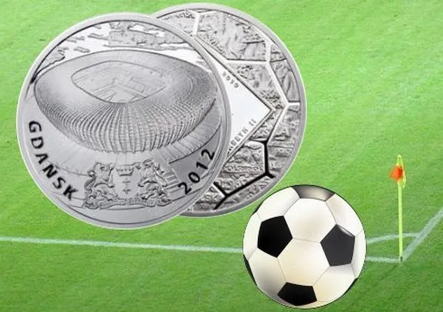 Główną nagrodą w naszym Typerze poświęconym piłkarskim mistrzostwom Europy jest wydana przez Mennicę Polską moneta kolekcjonerska z serii Stadiony Polskie 2012 z wizerunkiem Gdańska.