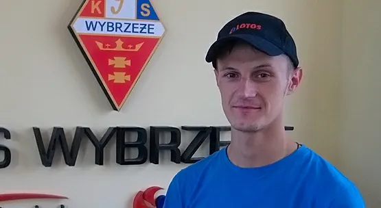 Zbigniew Suchecki to już czwarty zawodnik w składzie gdańskiego zespołu mający na koncie starty dla Stali Gorzów a zarazem trzeci wychowanek tego klubu, który trafił do Gdańska za kadencji trenera Chomskiego.