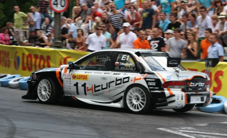 Tomasz Nagórski w Subaru Impreza WRX w sobotę musiał uznać wyższość Mariusza Steca, ale w niedzielę zrewanżował się, pozbawiając go rekordu trasy.