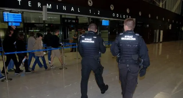W ciągu minionej doby funkcjonariusze Straży Granicznej aż dwukrotnie mieli do czynienia z nietrzeźwymi na lotnisku w Gdańsku.