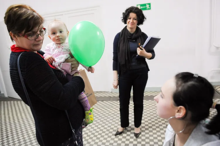 Telewizyjna superniania, czyli Dorota Zawadzka nie zgadza się z postulatami Douglasa Wilsona, opublikowanymi w artykule pt. Łyżka edukacyjna.