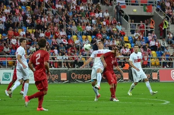 10 tysięcy kibiców na meczu młodzieżowych reprezentacji Polska - Portugalii w Gdyni. 