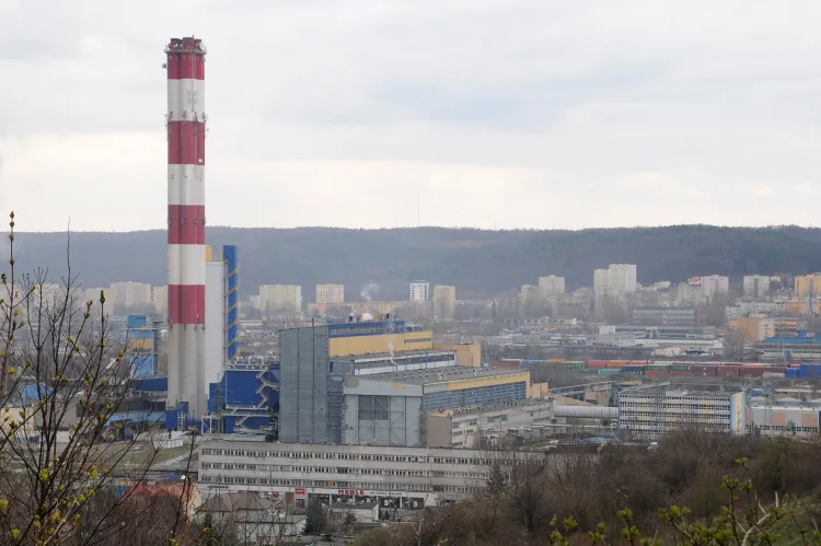 EDF Wybrzeże SA to największa firma energetyczna na Pomorzu produkująca ciepło i energię elektryczną. Na zdjęciu zakład w Gdyni. 