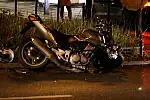 Pod hotelem Grand w Sopocie BMW zajechało drogę motocyklowi. Kierowca i pasażerka motocykla trafili w stanie ciężkim do szpitala.