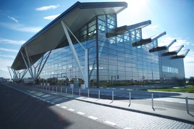 Nowy terminal pasażerski na lotnisku w Rębiechowie zwyciężył w kategorii Aura Biznesu Trójmiasta.
