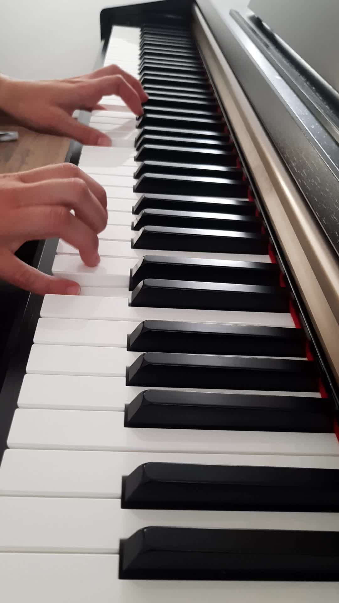 Pianino Yamaha Clavinova CLP-220: wideo 16374