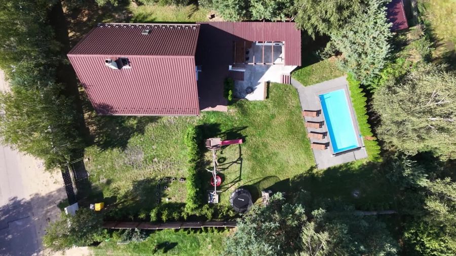 Dom na Kaszubach z basenem, sauną, kuchnią ogrodową: wideo 22630