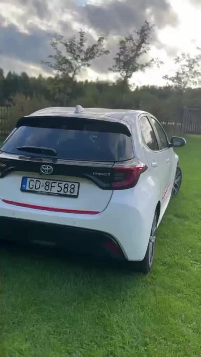 Toyota Yaris Executive, 22 tys km PL, 1 wł,: wideo 22645